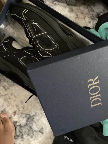 Dior B30 Triple Black 3SN279ZRF_H900 photo review