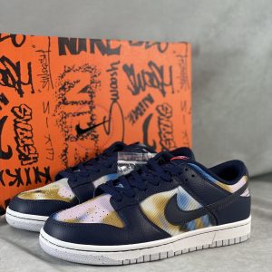 Nike SB Dunk Low 'Graffiti'