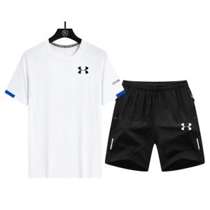 UA Under Armour t-shirt and pants for summer sports