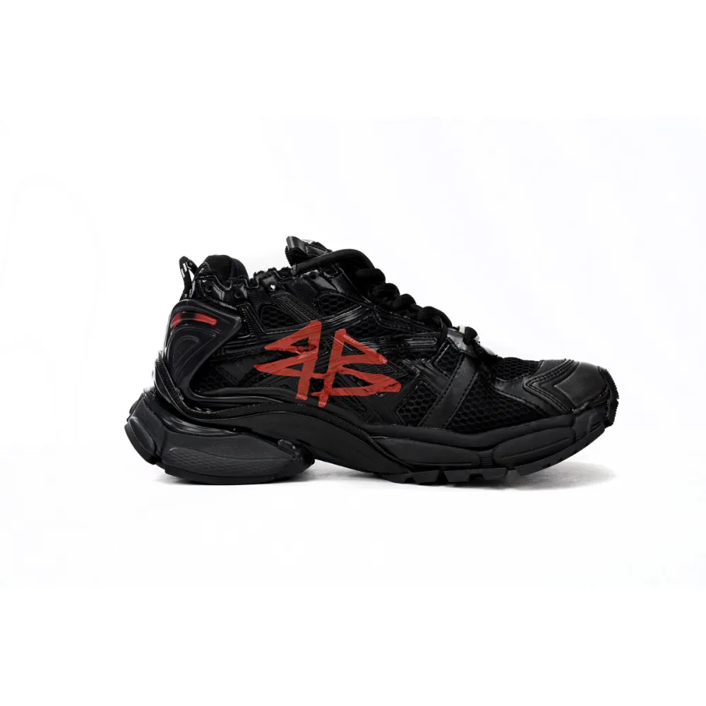 pk_god_batch_balenciaga_runner_black_and_red_characters_677402_w3rb1_0102_1AE2E2A00BD1D