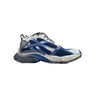 pk_god_batch_balenciaga_runner_sneaker__gradient___beige_navy__772774_wrung_2410_1C6FEA837EB1B