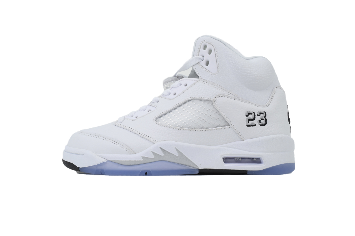 Air Jordan 5 Retro 'White Metallic' 2026